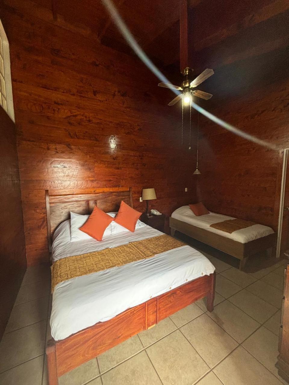 Hotel Bosque Verde Lodge Monteverde Esterno foto