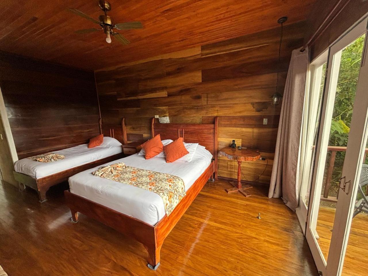 Hotel Bosque Verde Lodge Monteverde Esterno foto