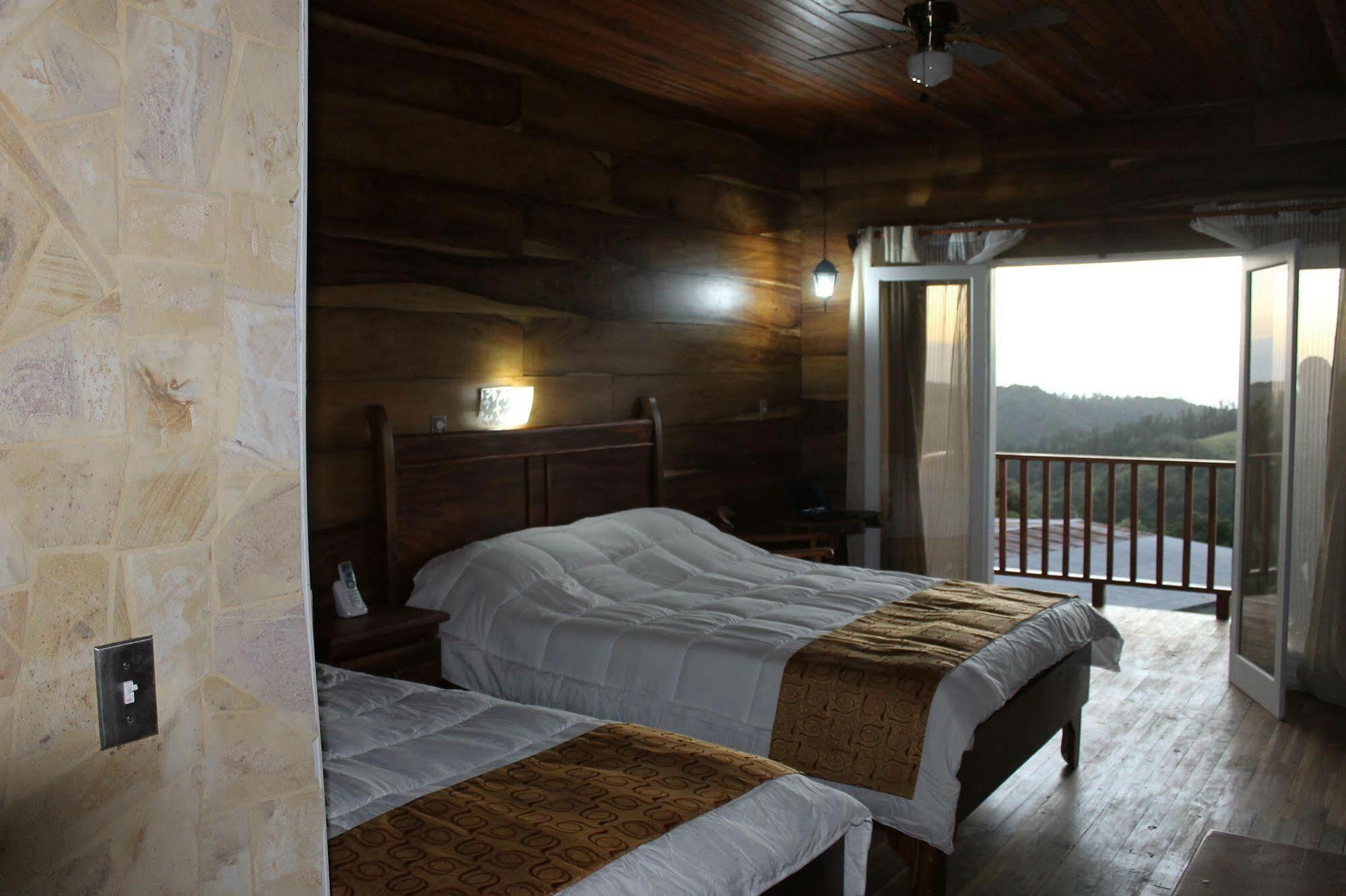Hotel Bosque Verde Lodge Monteverde Esterno foto